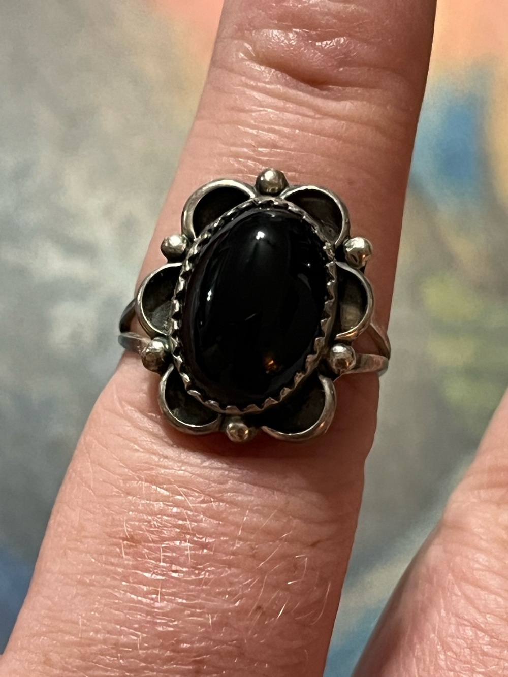 Vintage Navajo Artisan Sterling Silver Black Onyx Split Shank Ring - Size 6.5
